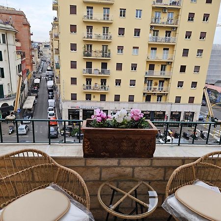 12 V Itali Hotell Rom Exteriör bild