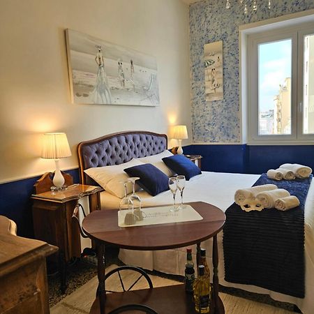 12 V Itali Hotell Rom Exteriör bild