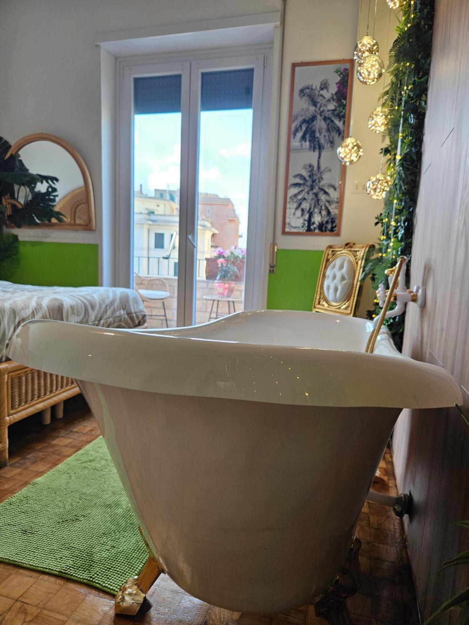 12 V Itali Hotell Rom Exteriör bild