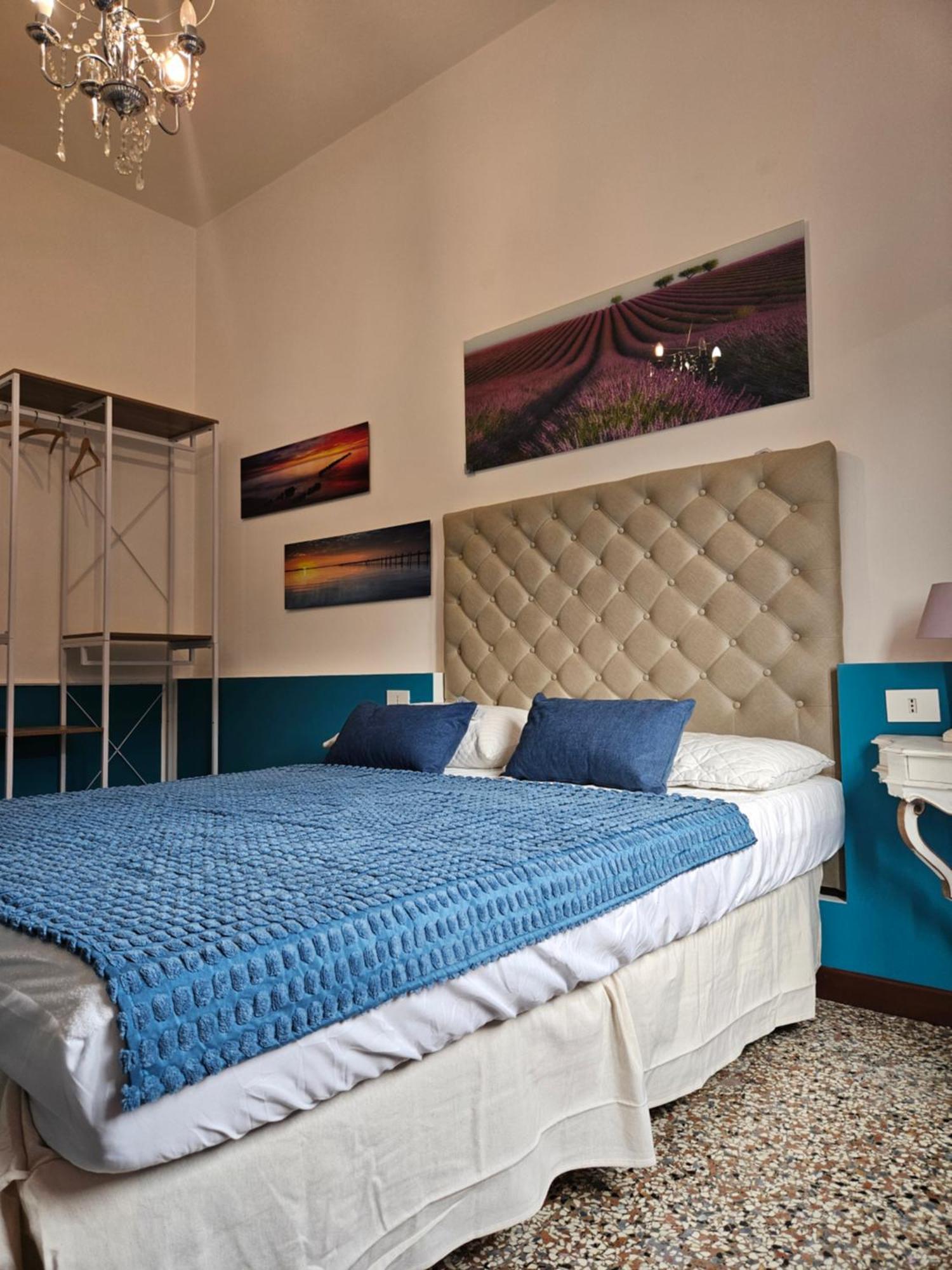 12 V Itali Hotell Rom Rum bild